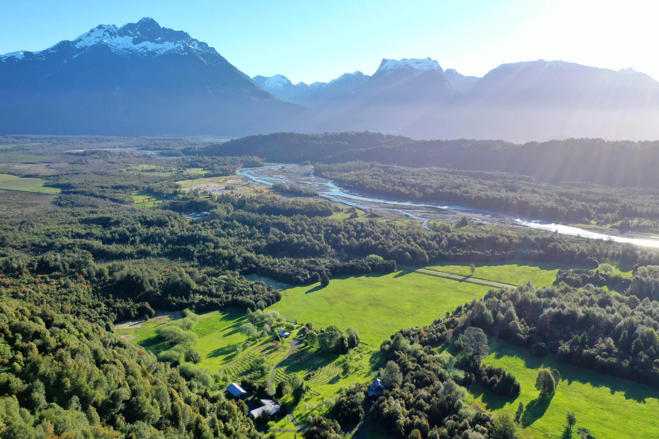 https://biosfera-austral-wp.test-3.soho.cl/wp-content/uploads/2024/12/image-5_7_11zon.webp